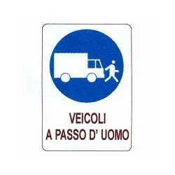 CARTELLO VEICOLI PASSO UOMO 48x 68 PLASTICA